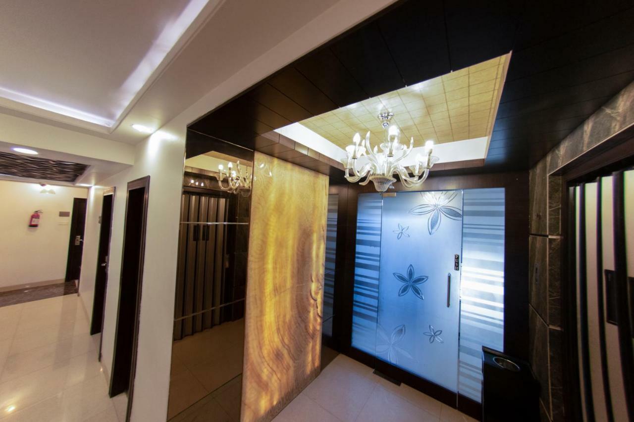 מומביי Hotel Manama מראה חיצוני תמונה