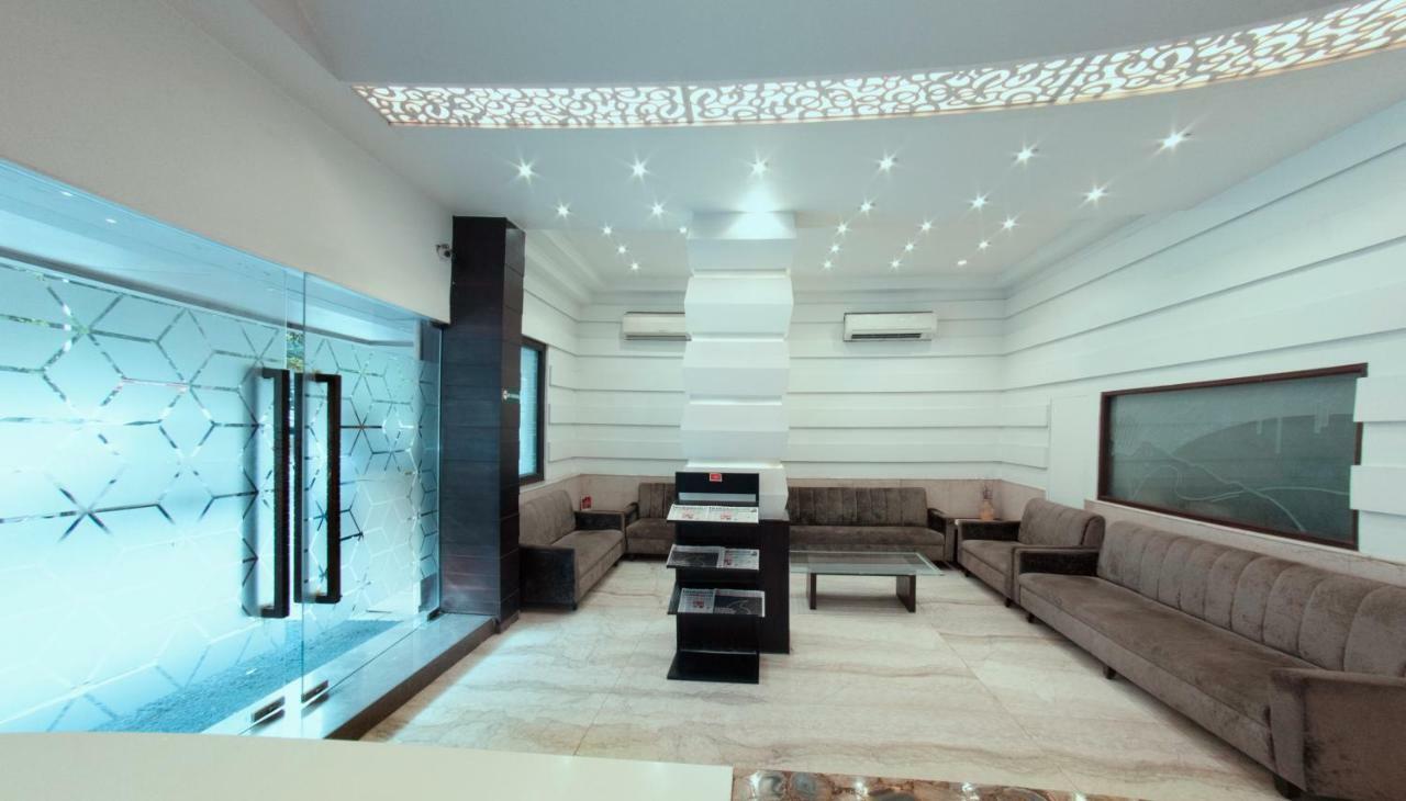 מומביי Hotel Manama מראה חיצוני תמונה
