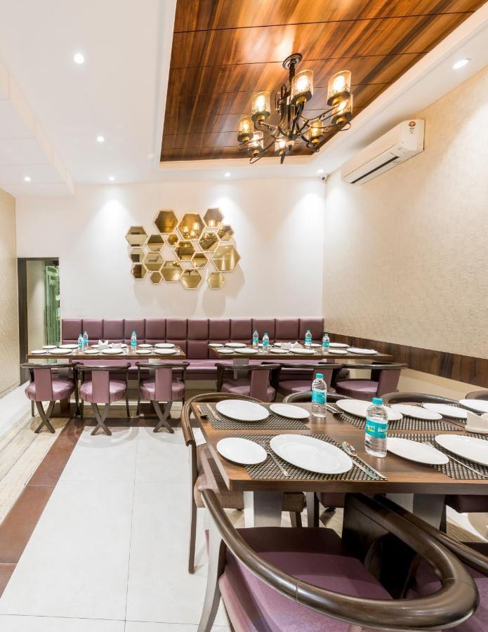 מומביי Hotel Manama מראה חיצוני תמונה